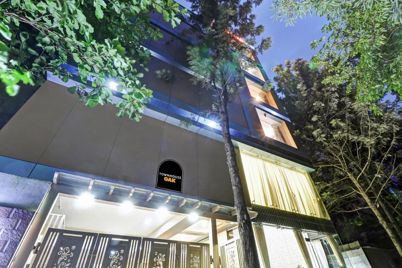 Townhouse Oak Dreamland Suites Yelahanka Kültér fotó