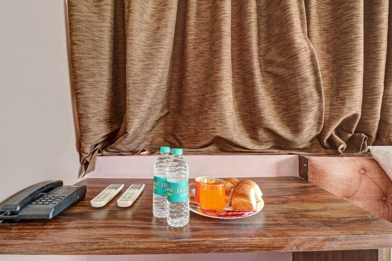 Townhouse Oak Dreamland Suites Yelahanka Kültér fotó