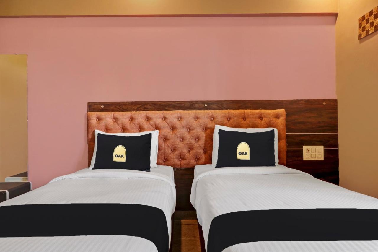 Townhouse Oak Dreamland Suites Yelahanka Kültér fotó