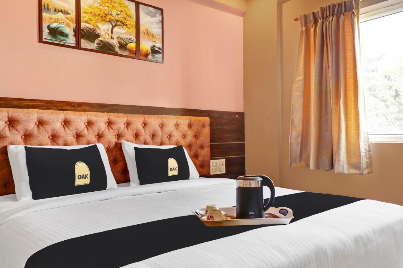 Townhouse Oak Dreamland Suites Yelahanka Kültér fotó