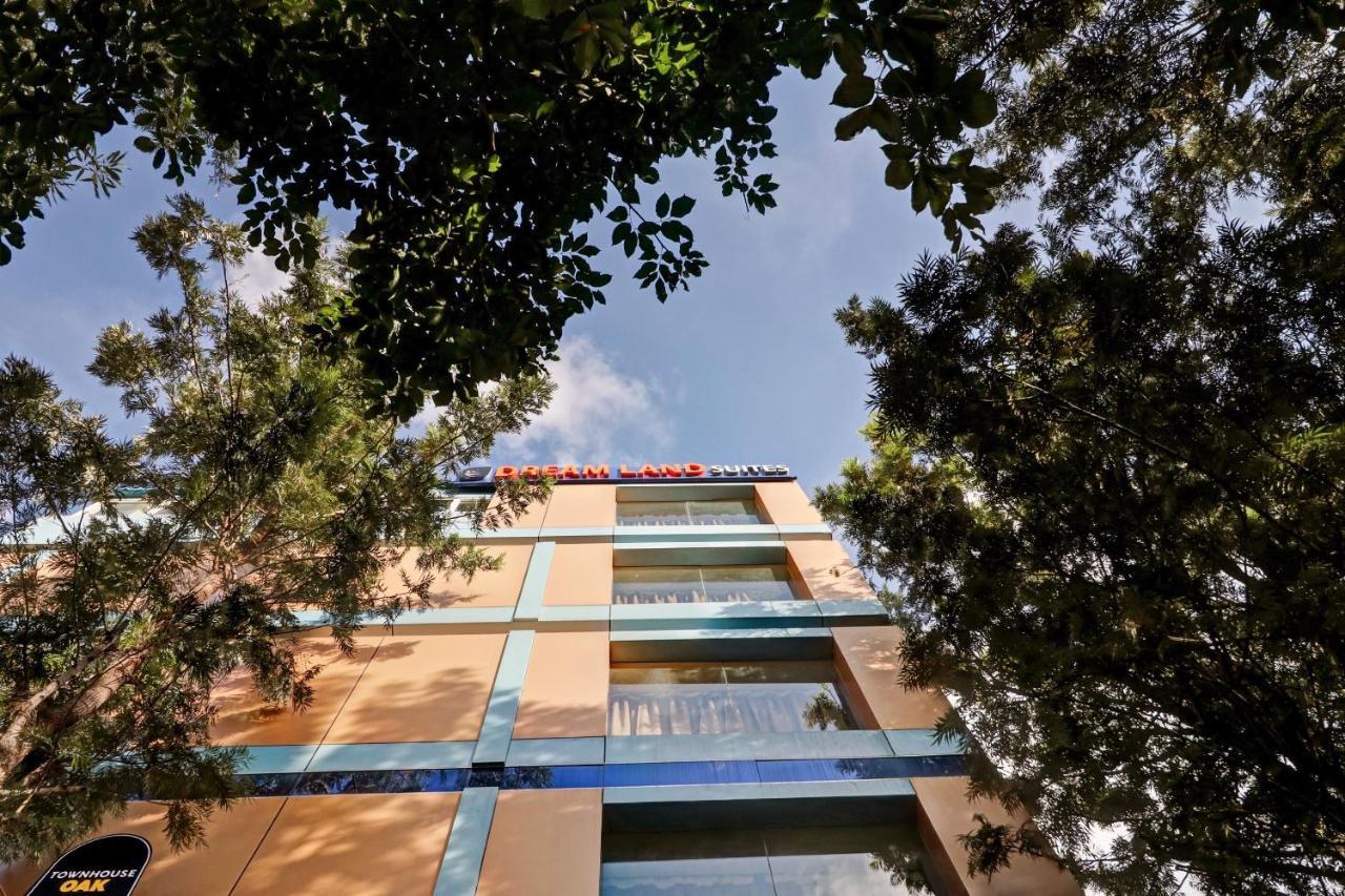 Townhouse Oak Dreamland Suites Yelahanka Kültér fotó