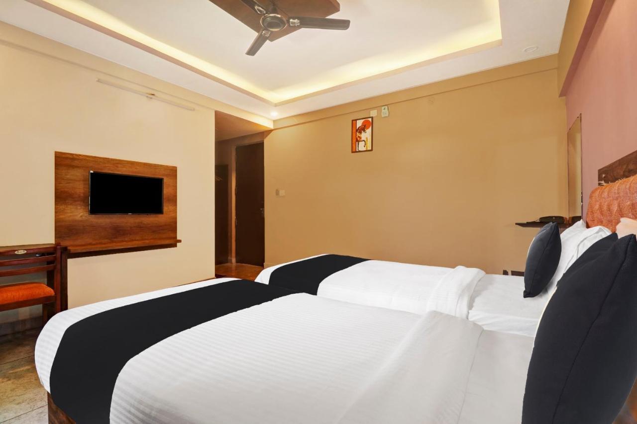Townhouse Oak Dreamland Suites Yelahanka Kültér fotó